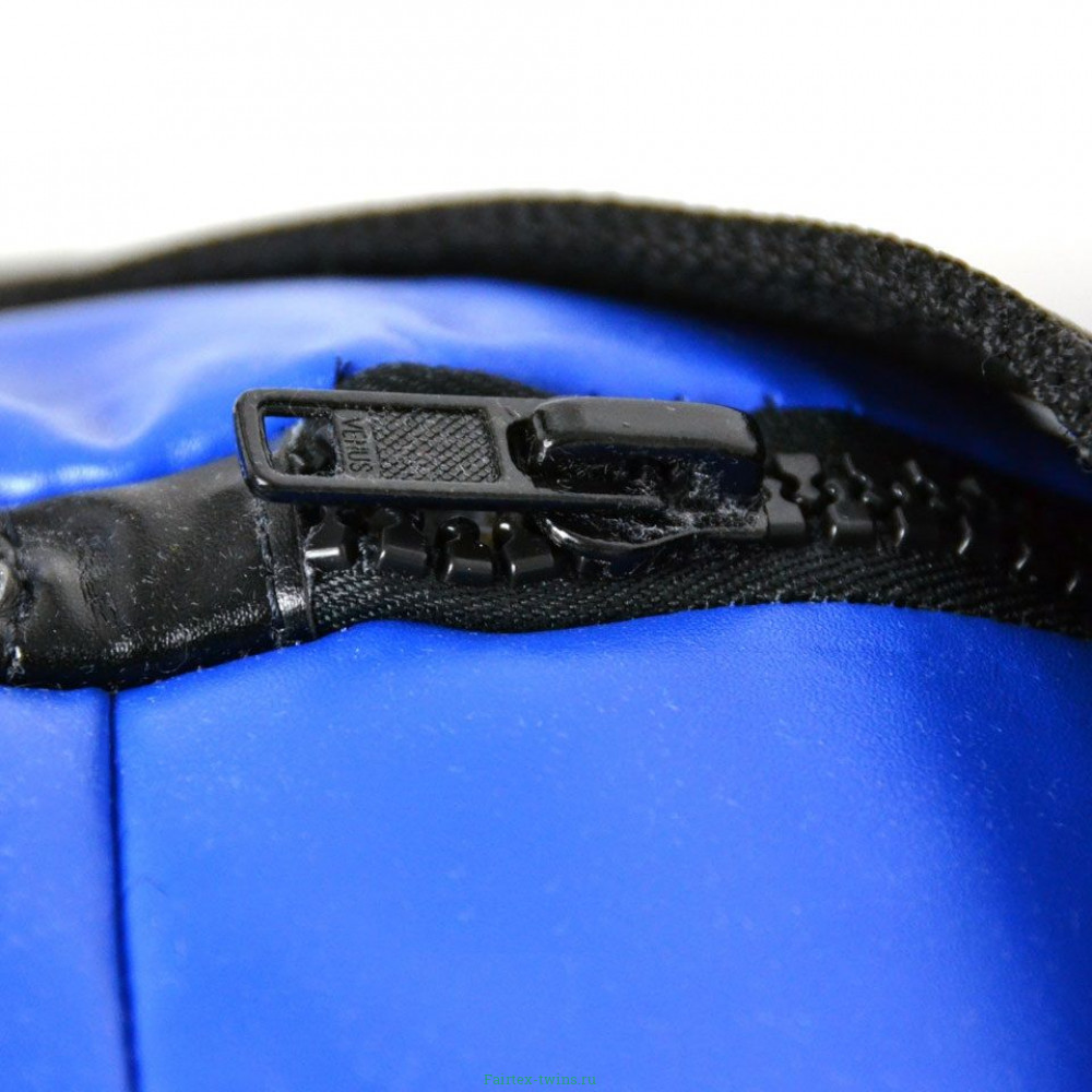 Боксерский мешок HB6 Fairtex blue Muaythai Banana Bag (БЕЗ НАПОЛНЕНИЯ)