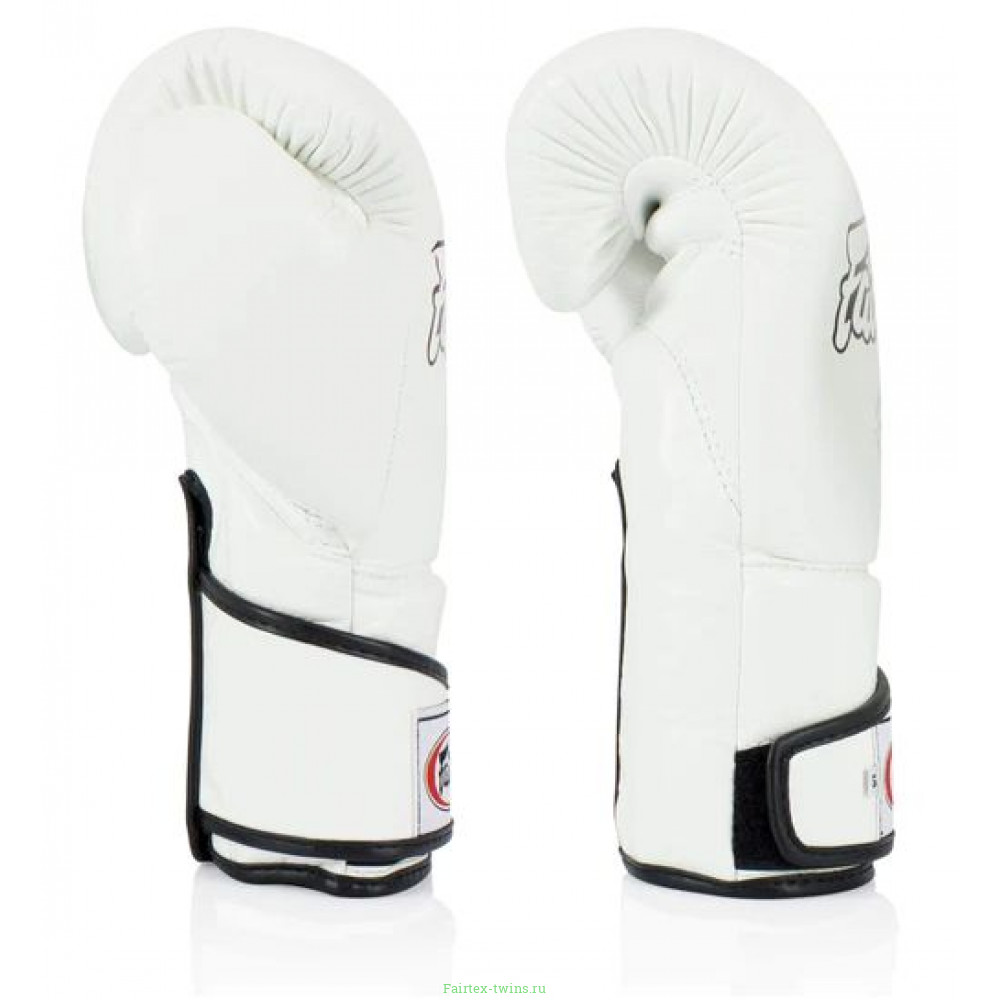 Боксерские перчатки BGV6 white 16 oz