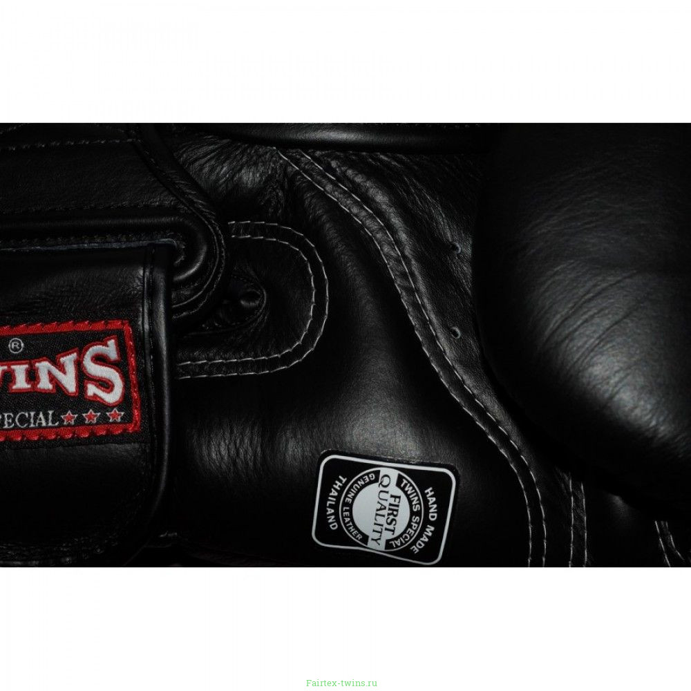 Боксерские перчатки BGVL6 black 14 oz