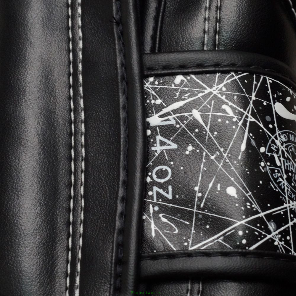 Боксерские перчатки Fairtex BGV14 Painter black 10 oz