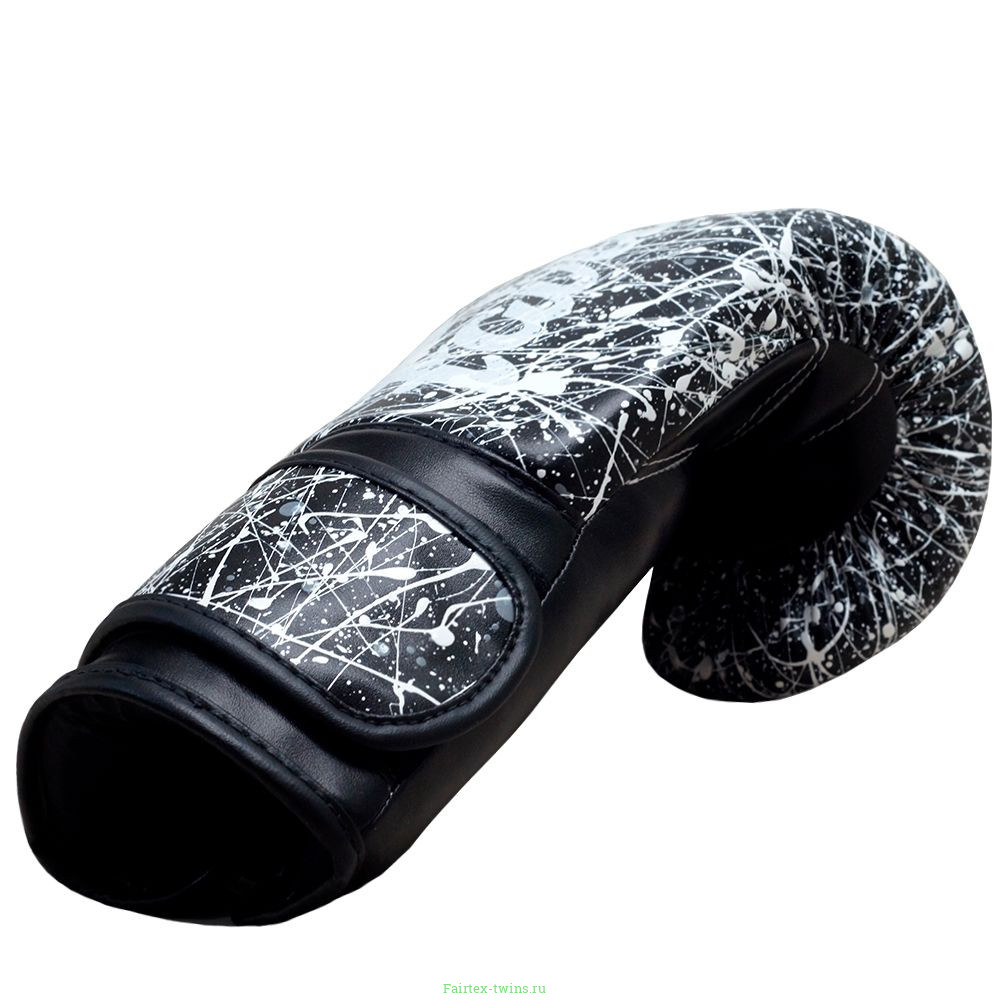 Боксерские перчатки Fairtex BGV14 Painter black 12 oz