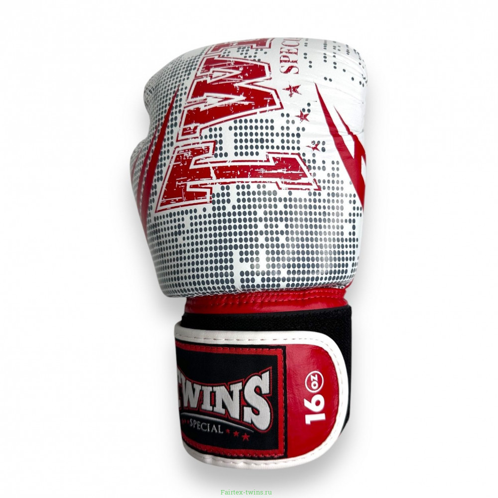Боксёрские перчатки FBGVL3-TW5 white red 14 oz