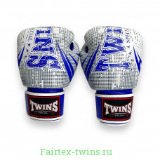 Боксёрские перчатки FBGVL3-TW5 white blue 10 oz