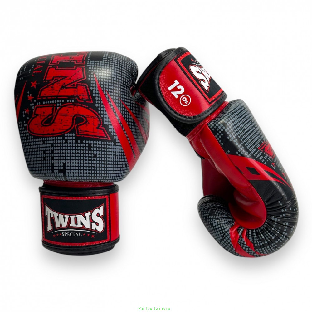 Боксёрские перчатки FBGVL3-TW5 black red 10 oz