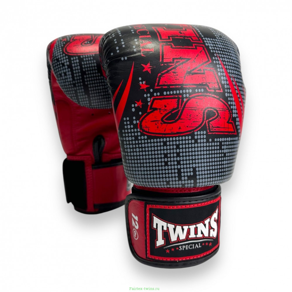 Боксёрские перчатки FBGVL3-TW5 black red 12 oz