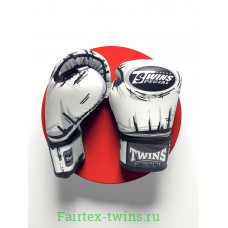 Боксёрские перчатки FBGVL4-66 comic 12 oz