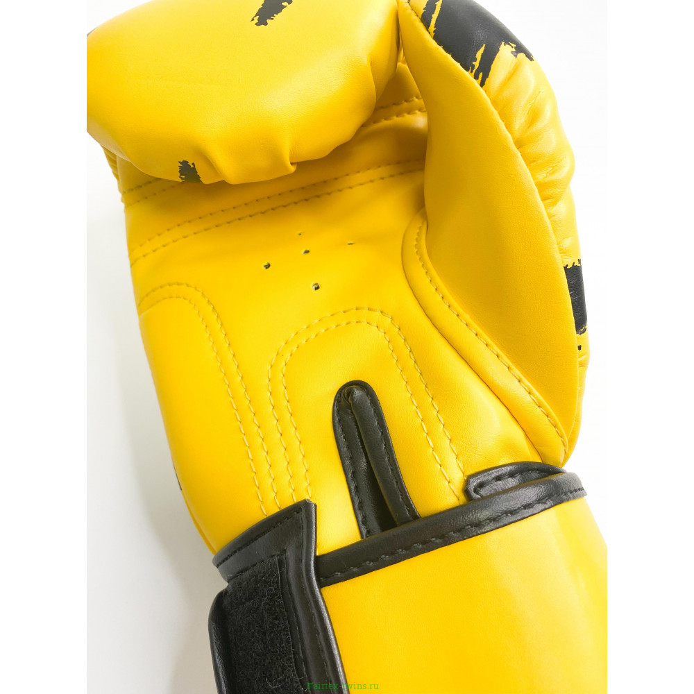 Боксерские перчатки Raja model 3 yellow 10 oz