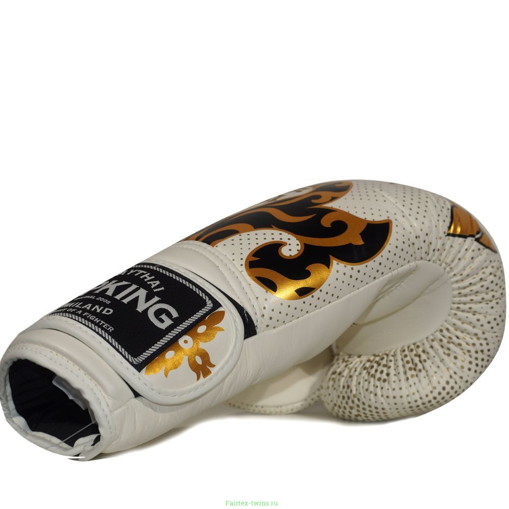 Боксерские перчатки TKB Kanok white 10 oz