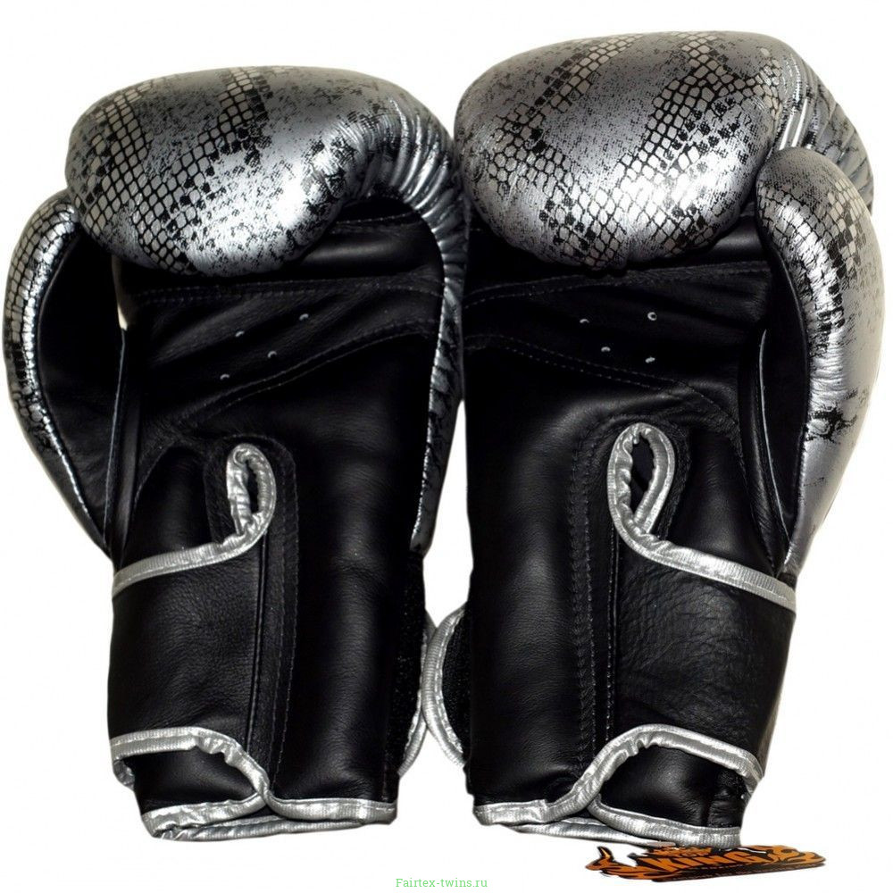 Боксерские перчатки TKB Snake Black Silver 10 oz