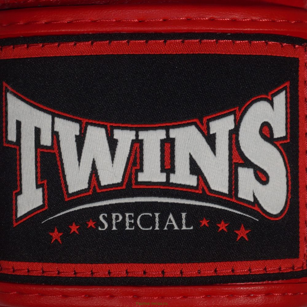 Боксерские перчатки Twins FBGV-44TH 16 oz