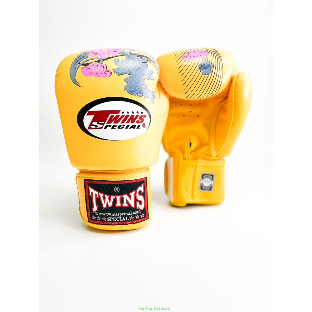 Боксерские перчатки Twins FBGVL3-13 yellow 12 oz