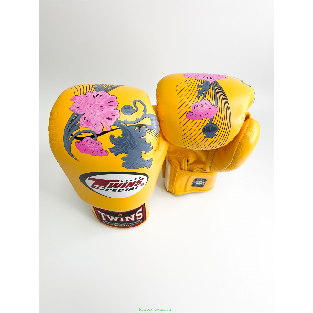 Боксерские перчатки Twins FBGVL3-13 yellow 16 oz