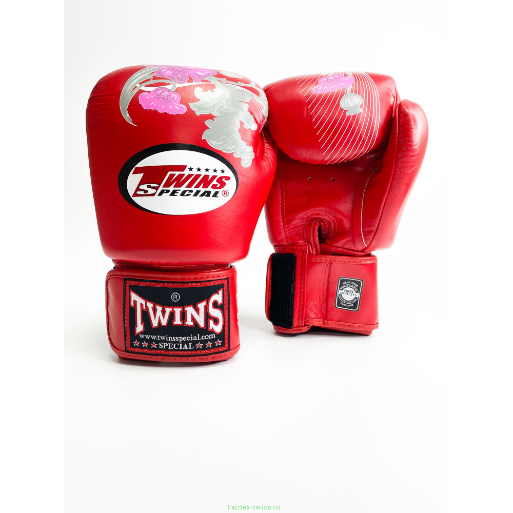 Боксерские перчатки Twins FBGVL3-13 red 12 oz