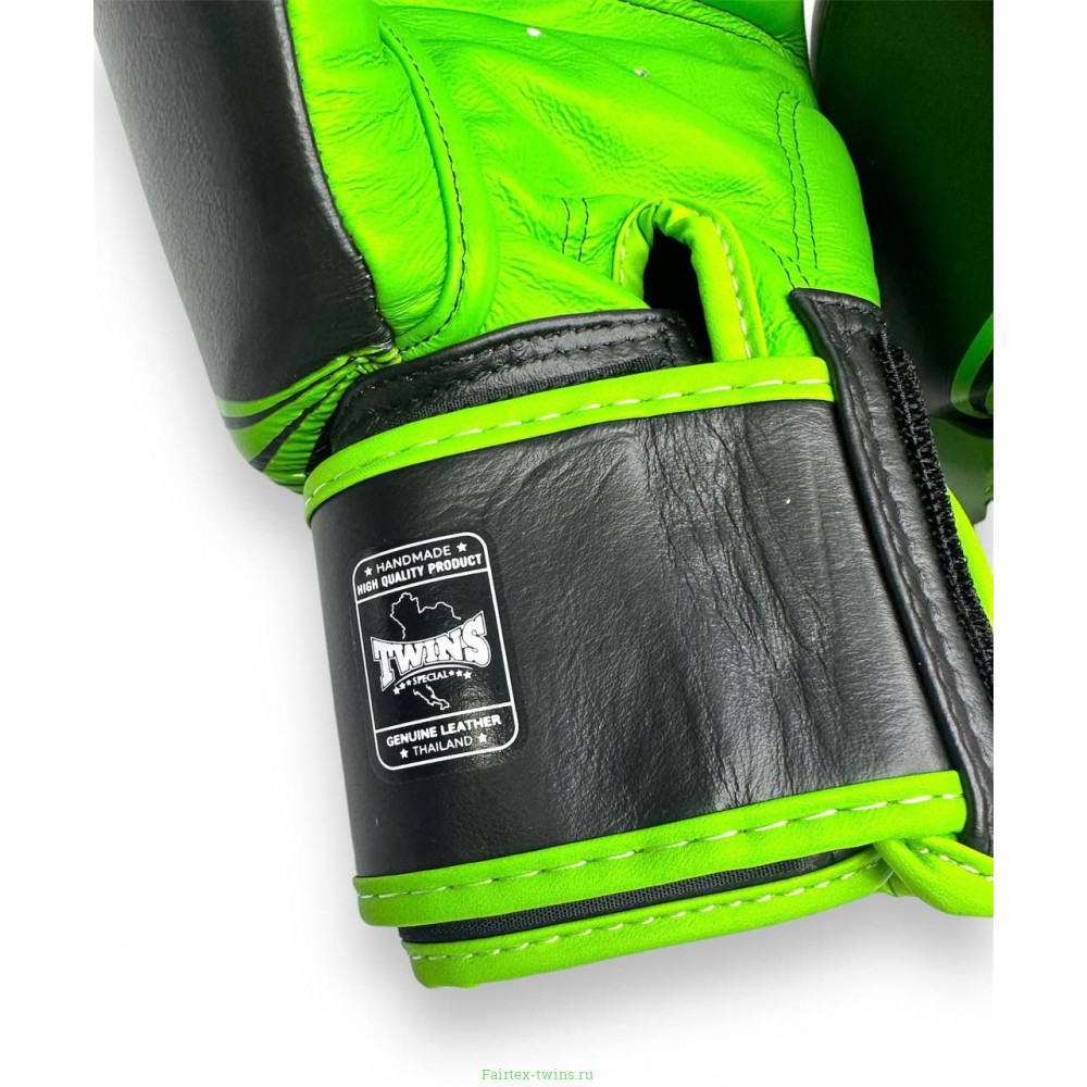 Боксерские перчатки Twins FBGVL3-43 black 12 oz