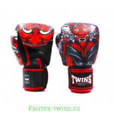 Боксерские перчатки Twins FBGVL3-58 (Кабуки) red 10 oz