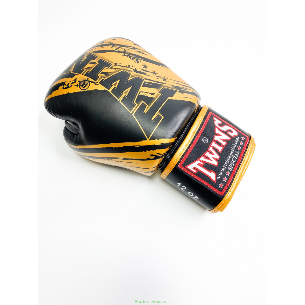 Боксерские перчатки Twins FBGVL3-TW3 black 14 oz