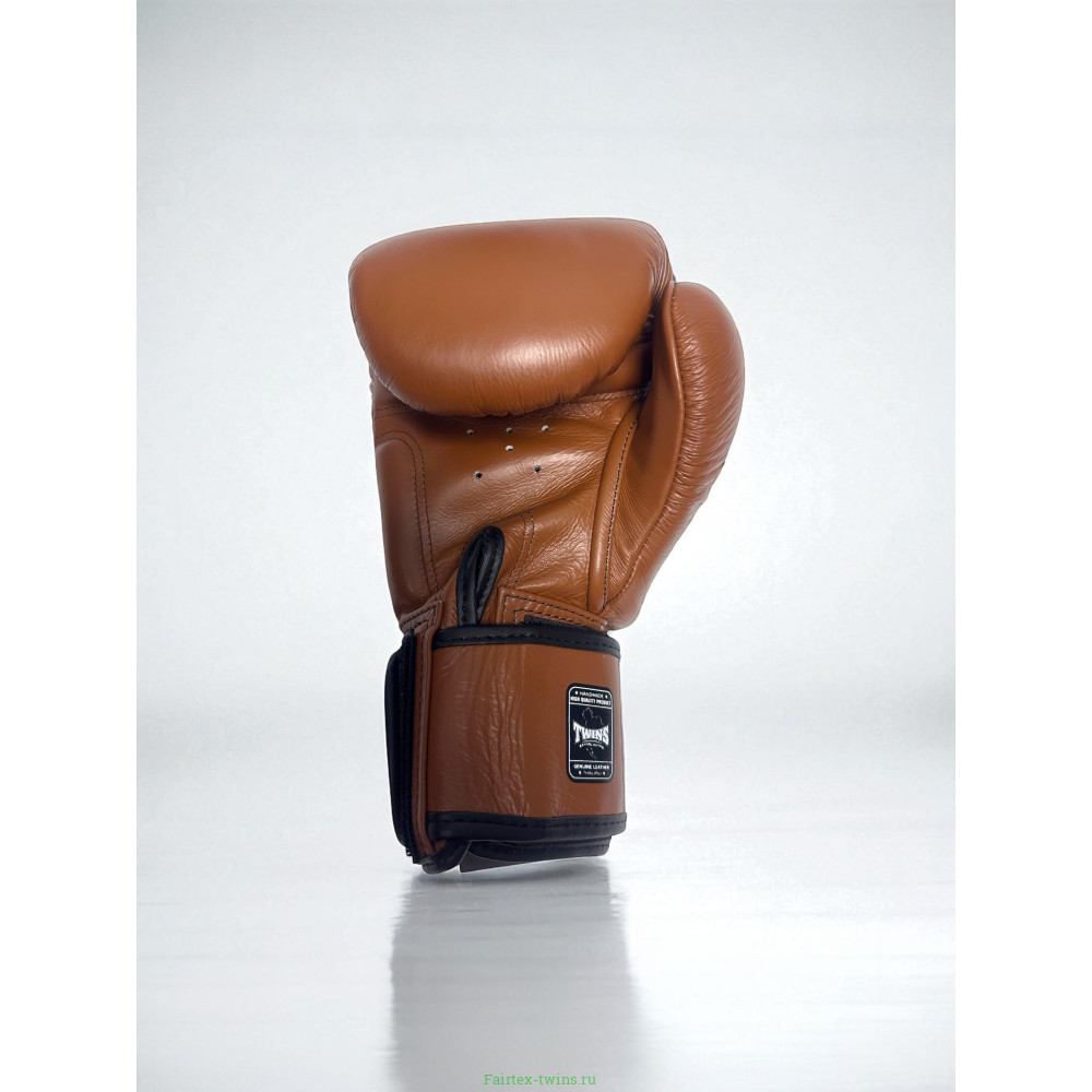 Боксерские перчатки Twins Special BGVL3 brown 14 oz