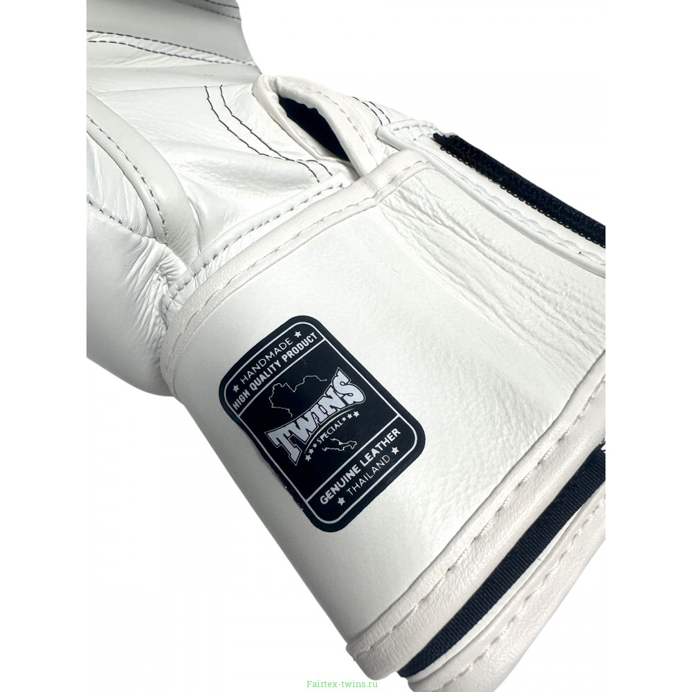 Боксерские перчатки Twins Special BGVL3 white 16 oz