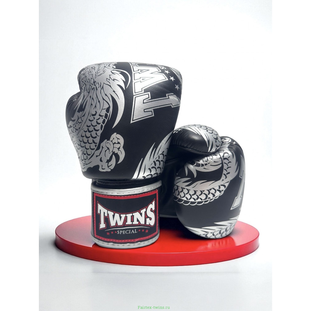 Боксерские перчатки TWINS Special FBGVL3-49 black silver 14 oz