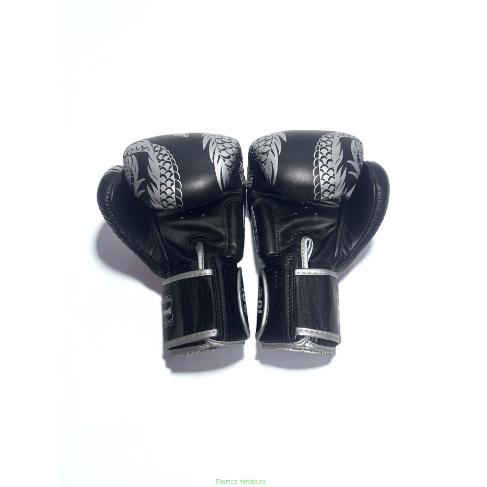 Боксерские перчатки TWINS Special FBGVL3-49 black silver 16 oz