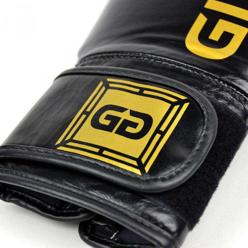 Боксерские перчатки турнира Glory Fairtex BGVG1 black 14 oz