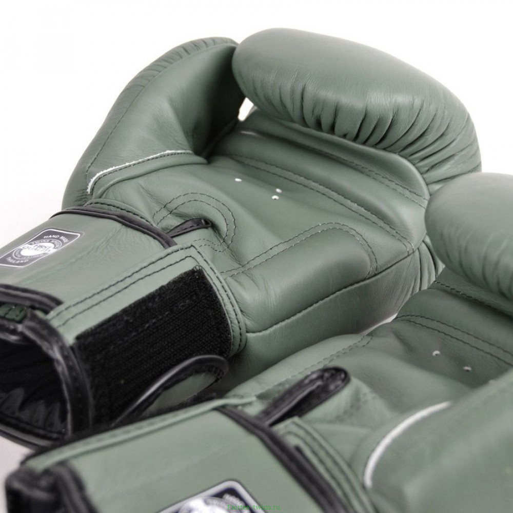 Боксерские перчатки Twins Special BGVL3 Olive 10 oz