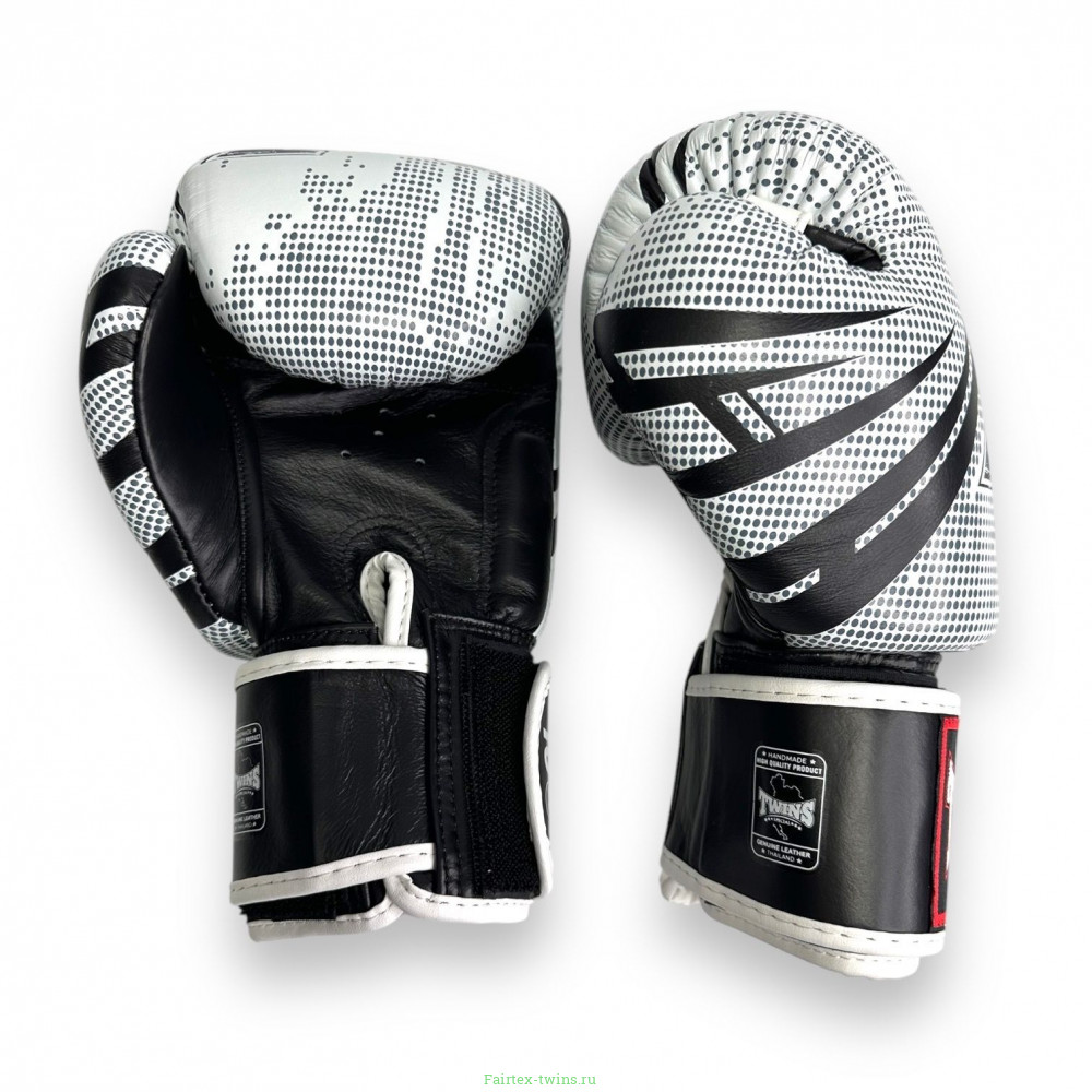 Боксерские перчатки FBGVL3-TW5 white black 16 oz
