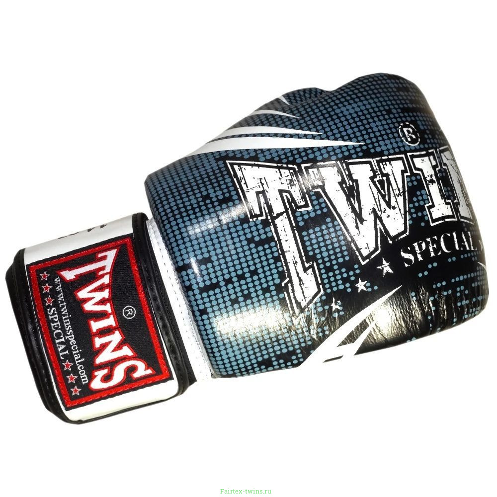 Боксерские перчатки FBGVL3-TW5 black white 10 oz