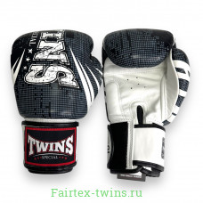 Боксерские перчатки FBGVL3-TW5 black white 12 oz