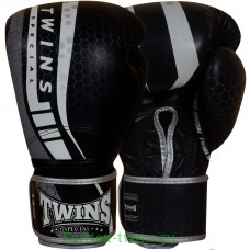 Боксерские перчатки Twins Special BGVL15 black 10 oz