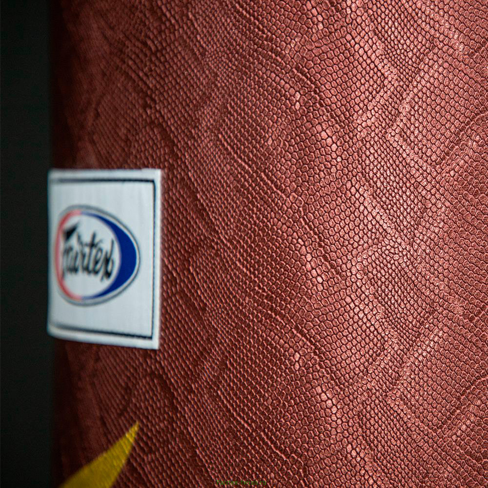 Боксерский мешок Fairtex HB6PY Red (gold silk screen) Banana Bag (БЕЗ НАПОЛНЕНИЯ)